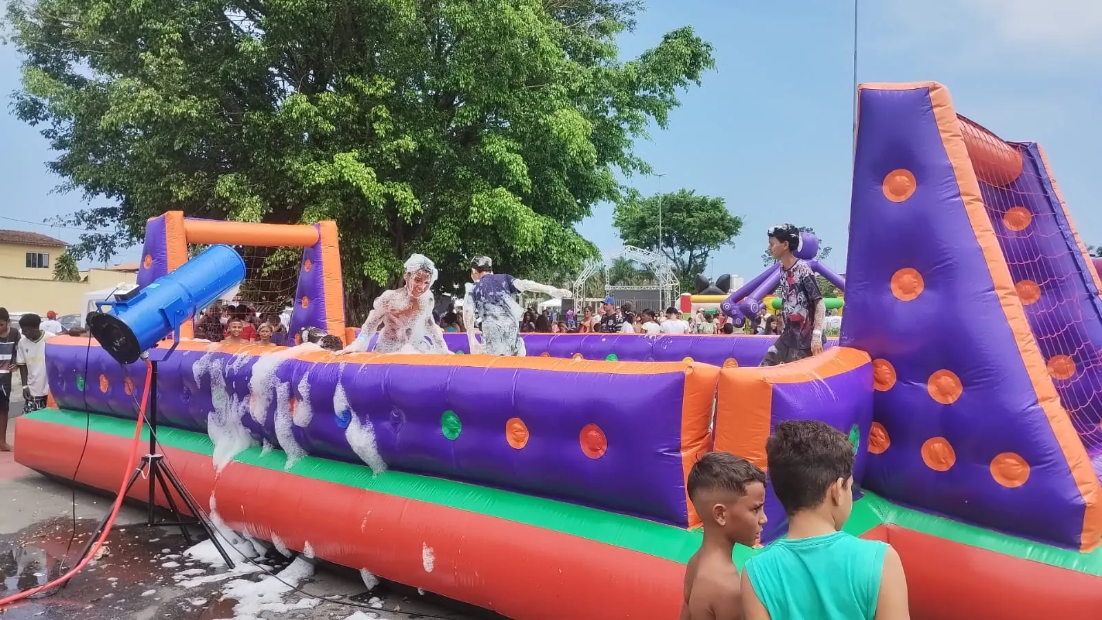 Brinquedo inflável para locação — foto 18