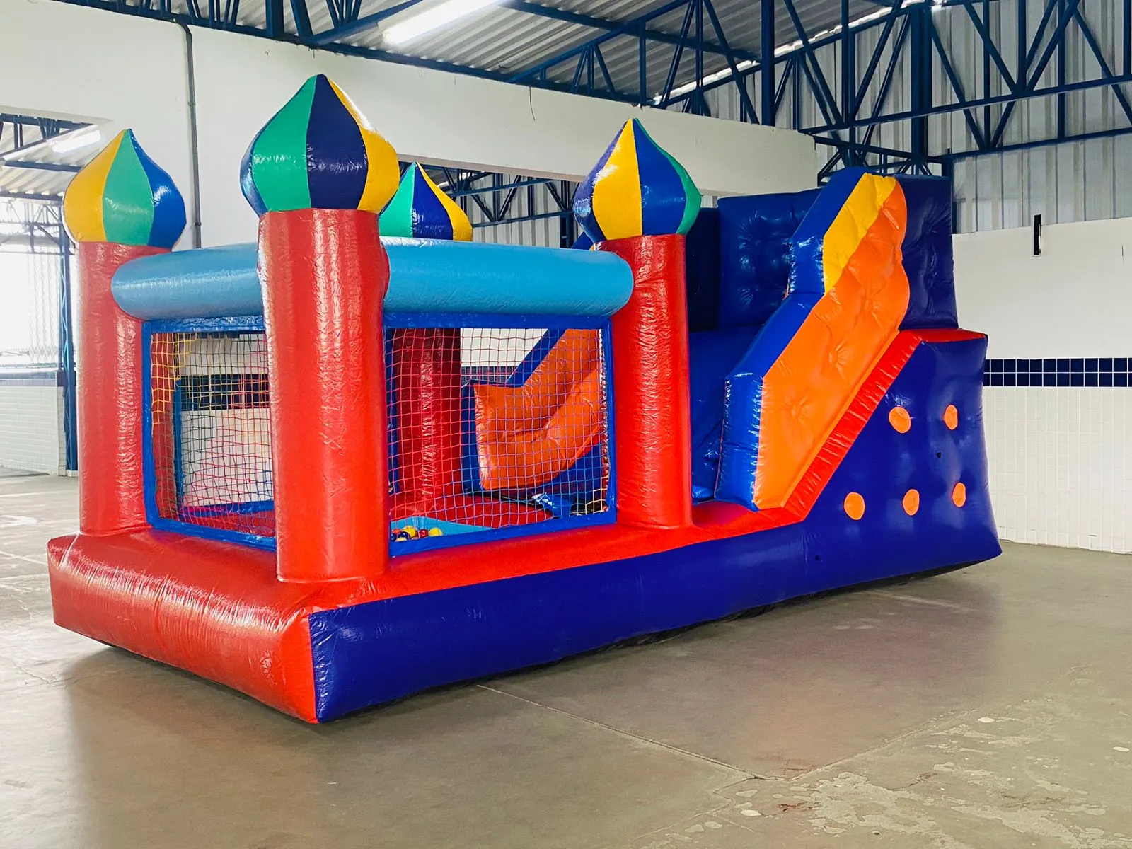 Brinquedo inflável para locação — foto 11