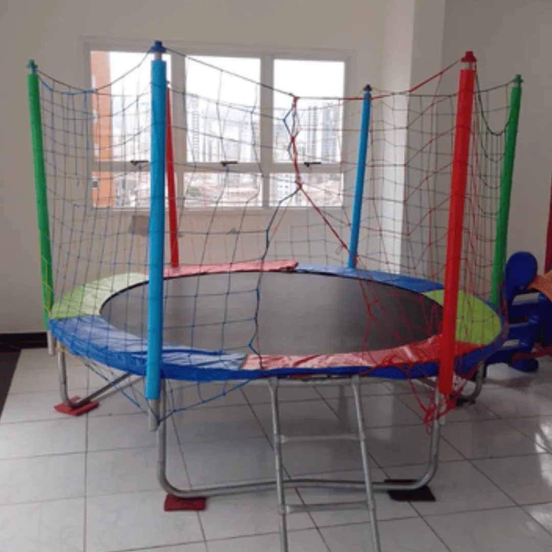 Cama elástica para locação em Praia Grande — foto 1